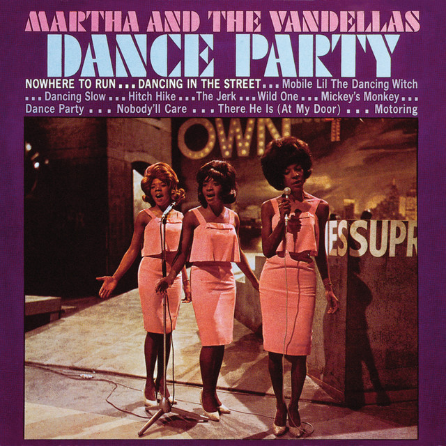 Dancing In the Street - Martha Reeves & The Vandellas Dancing In the Street - Martha Reeves & The Vandellas