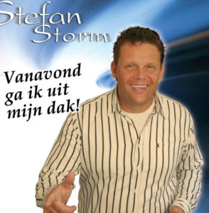 Vanavond Ga Ik Uit Mijn Dak - Stefan Storm